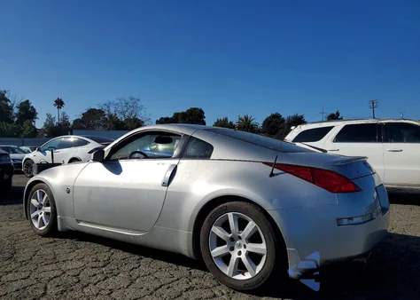 2003 Nissan 350Z Coupe z USA, uszkodzony, nr VIN JN1AZ34E53T020106